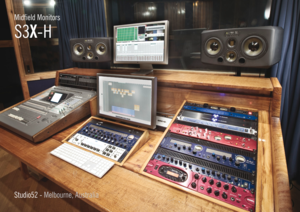 Page 13Studio52 - Melbourne, Australia
Midfield Monitors
S3X-H 