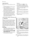 Page 54Ajuste electrónico
El aparato se ajusta en fábrica en el nivel
5.
1. Encienda el aparato. Se debe encontrar
en el modo de ajuste.
2. Pulse y mantenga pulsadas simultánea-
mente las teclas de función B y C. Los
indicadores luminosos de programa si-
tuados encima de las teclas de función A,
B y C comienzan a parpadear.
3. Pulse la tecla de función A; los indicado-
res luminosos de programa situados en-
cima de las teclas de función B y C se
apagan. El indicador luminoso de pro-
grama situado encima de la...