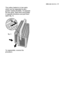 Page 21daily use electrolux  21
The cutlery basket is in two parts
which can be separated to give
greater loading flexibility. To separate
the two parts, slide them horizontally
in opposite directions and pull them
apart (fig. 4). 
To reassemble, reverse the
procedure.
fig. 4
117991 41/0en  20-12-2006  14:37  Pagina 21
 