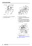 Page 65VERTEILERGETRIEBE
42
ÜBERHOLUNG
8.Gelenkwellenflansch-ArretierwerkzeugLRT-51-003
an Abtriebsflansch anbringen.
9.Flansch arretieren, Mutter mit 162 Nm festziehen
.10.Differentialsperren-Schalthebelfeder
zusammendrücken und an Schaltgabel montieren.
11.Schaltgabelzinken mit der Klauenkupplungsnut in
Eingriff bringen.
12.Differentialsperrenschaltwelle montieren, wobei
darauf zu achten ist, daß das Ende der Welle mit
der Vertiefung hinten am Gehäuse in Eingriff kommt.
13.Schaltwelle drehen, bis die beiden...