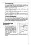 Page 1919
Funktionsstörungen
Hat die Elektronik des Geräts einen technischen Defekt erkannt, der vom
Kundendienst behoben werden muß, ertönt ein Warnton und die Anzeige
SERVICE erscheint mit einer blinkenden roten Hinterleuchtung.
Zusätzlich zeigt die Temperaturanzeige:
– für eine Störung im Kühlraum ein Quadrat oder einen Buchstaben in der
Temperaturanzeige für den Kühlraum,
– für eine Störung im Gefrierraum ein Quadrat oder einen Buchstaben in
der Temperaturanzeige für den Gefrierraum.
1. Mit der Taste RESET...